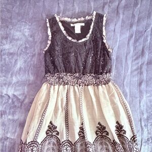 Elegant Black and Cream Mini Dress